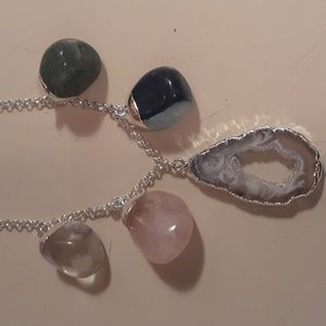 beautiful Artisan rough cut multi gemstone necklace ( 16- 18 inch ) silvertone.